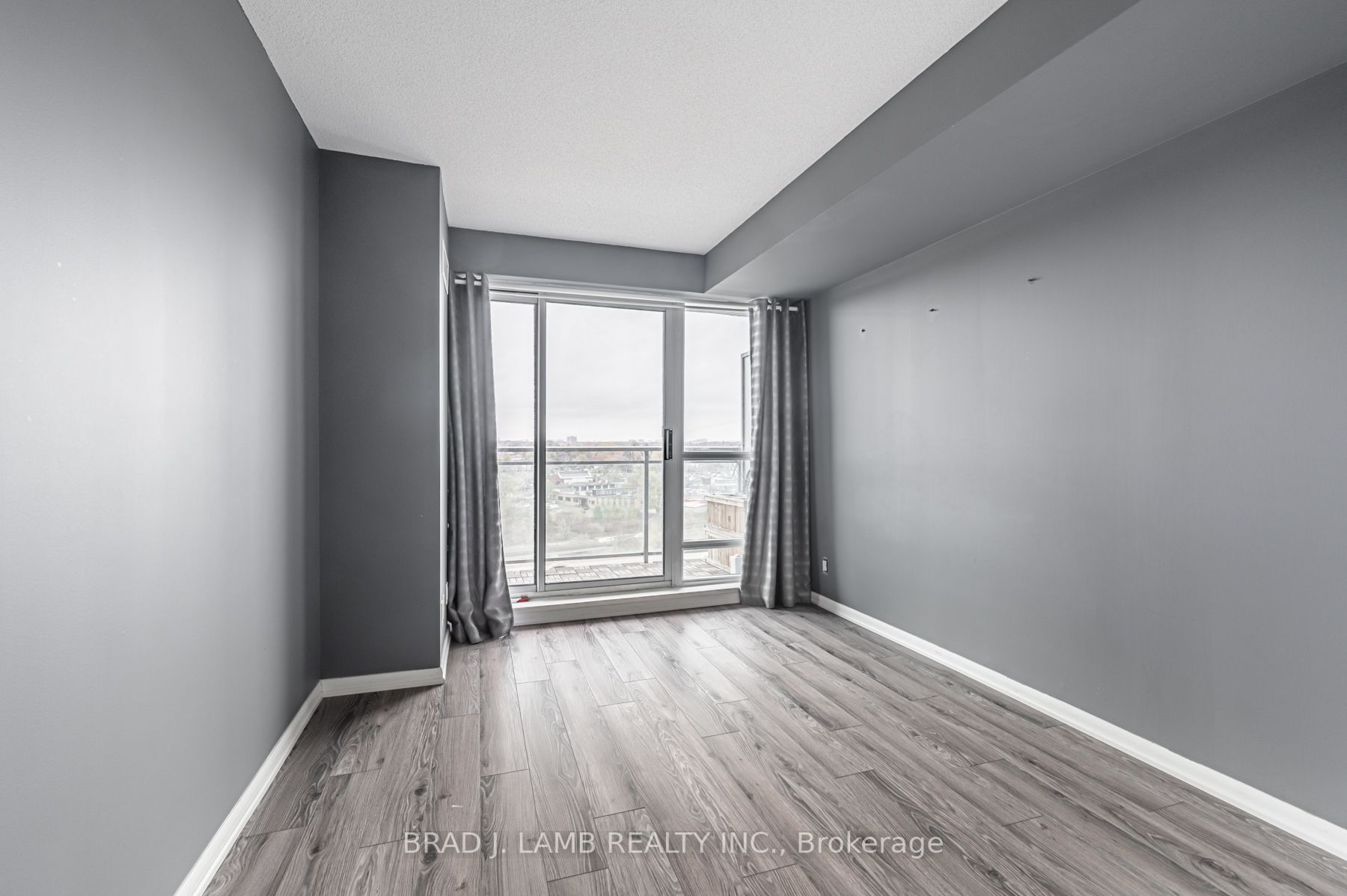 185 Legion Rd N, #1217