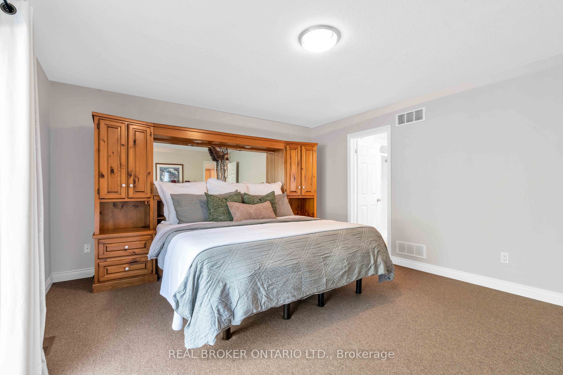 39 Woodvale Crt