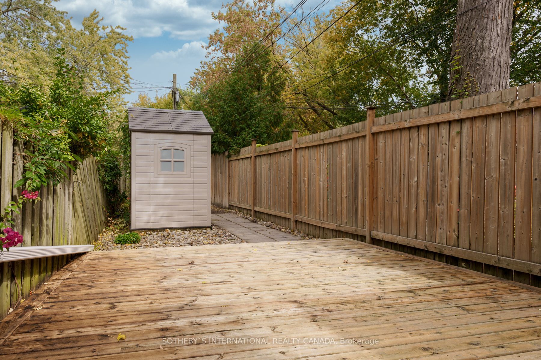 15 Indian Rd Cres, #Bsmt