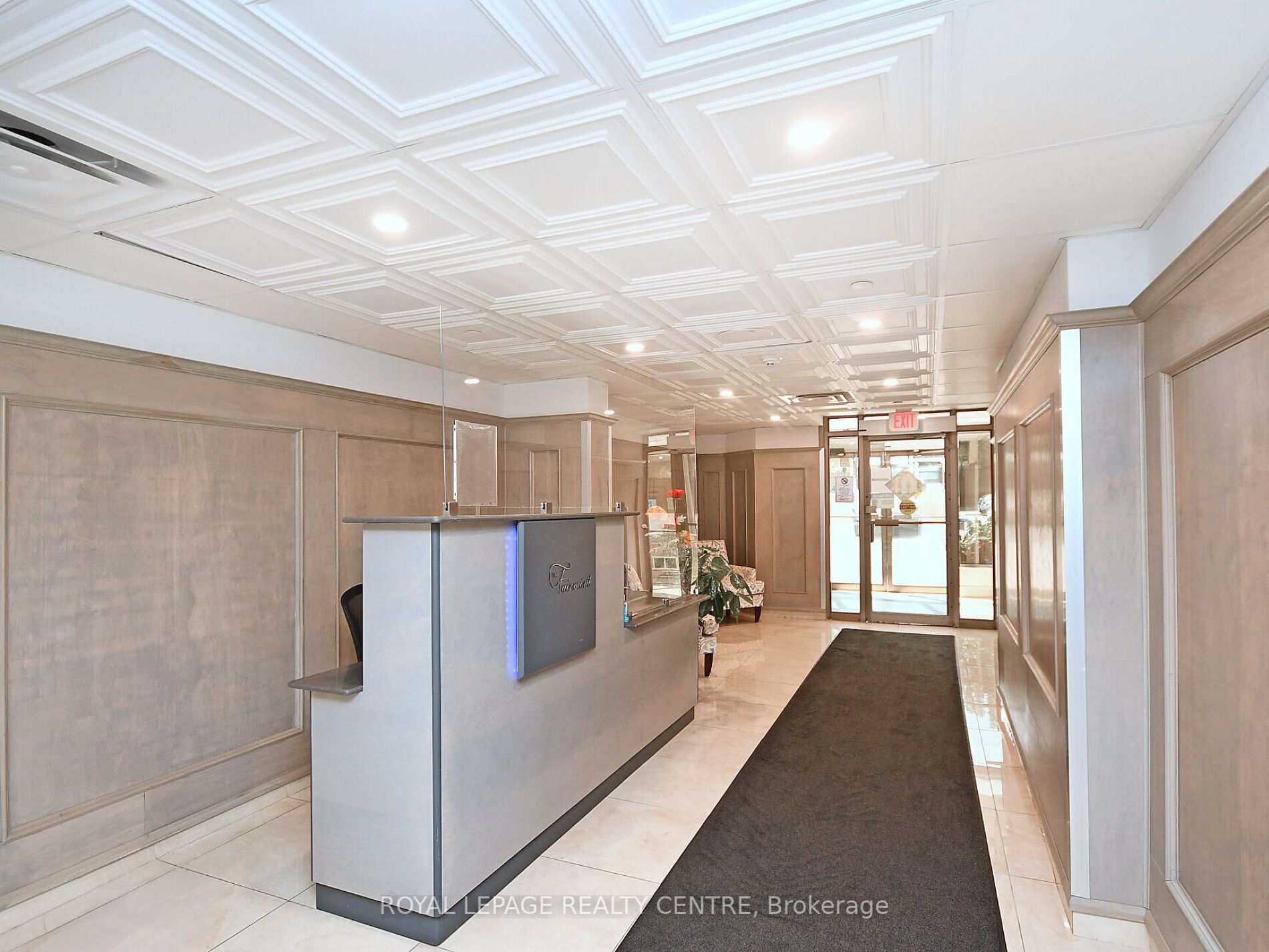25 Fairview Rd W, #1011