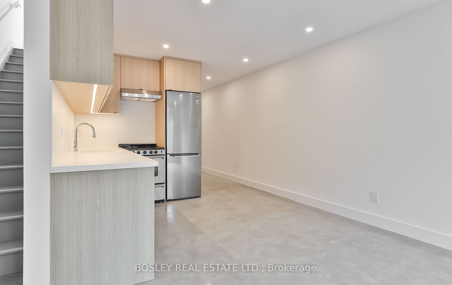 1404 Dufferin St, #Laneway