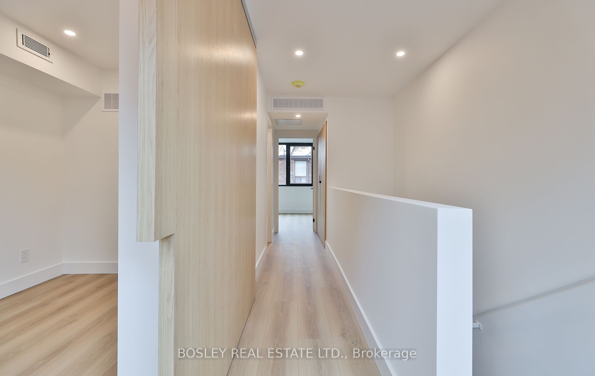 1404 Dufferin St, #Laneway