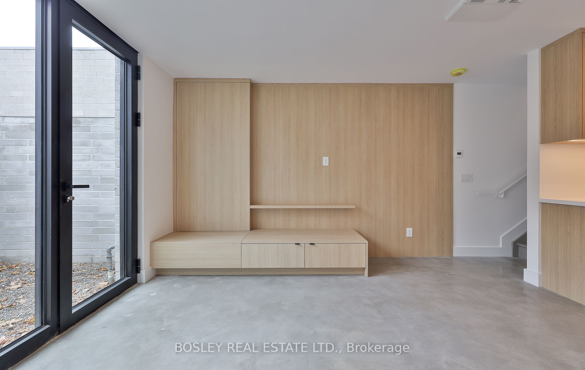 1404 Dufferin St, #Laneway