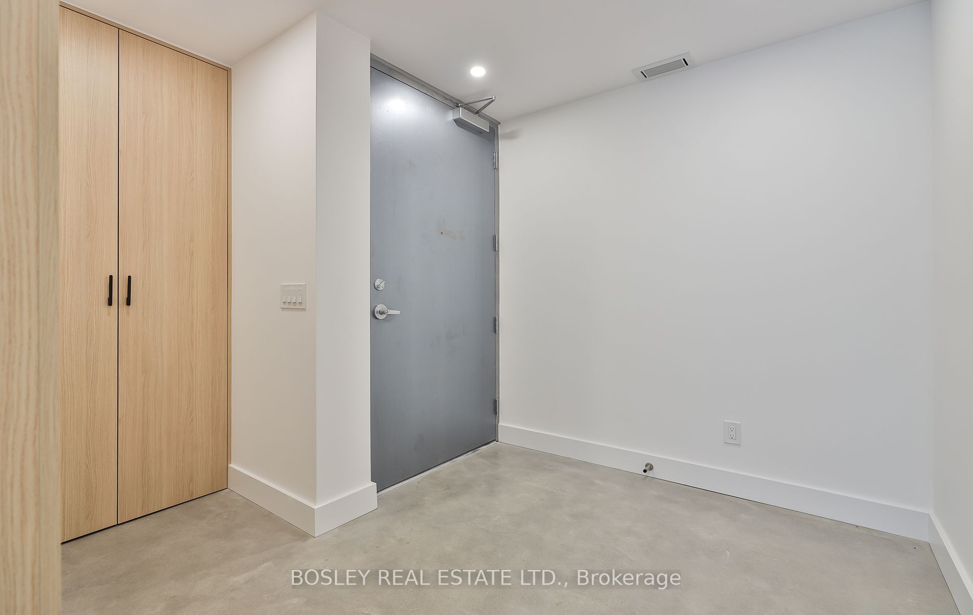1404 Dufferin St, #Laneway