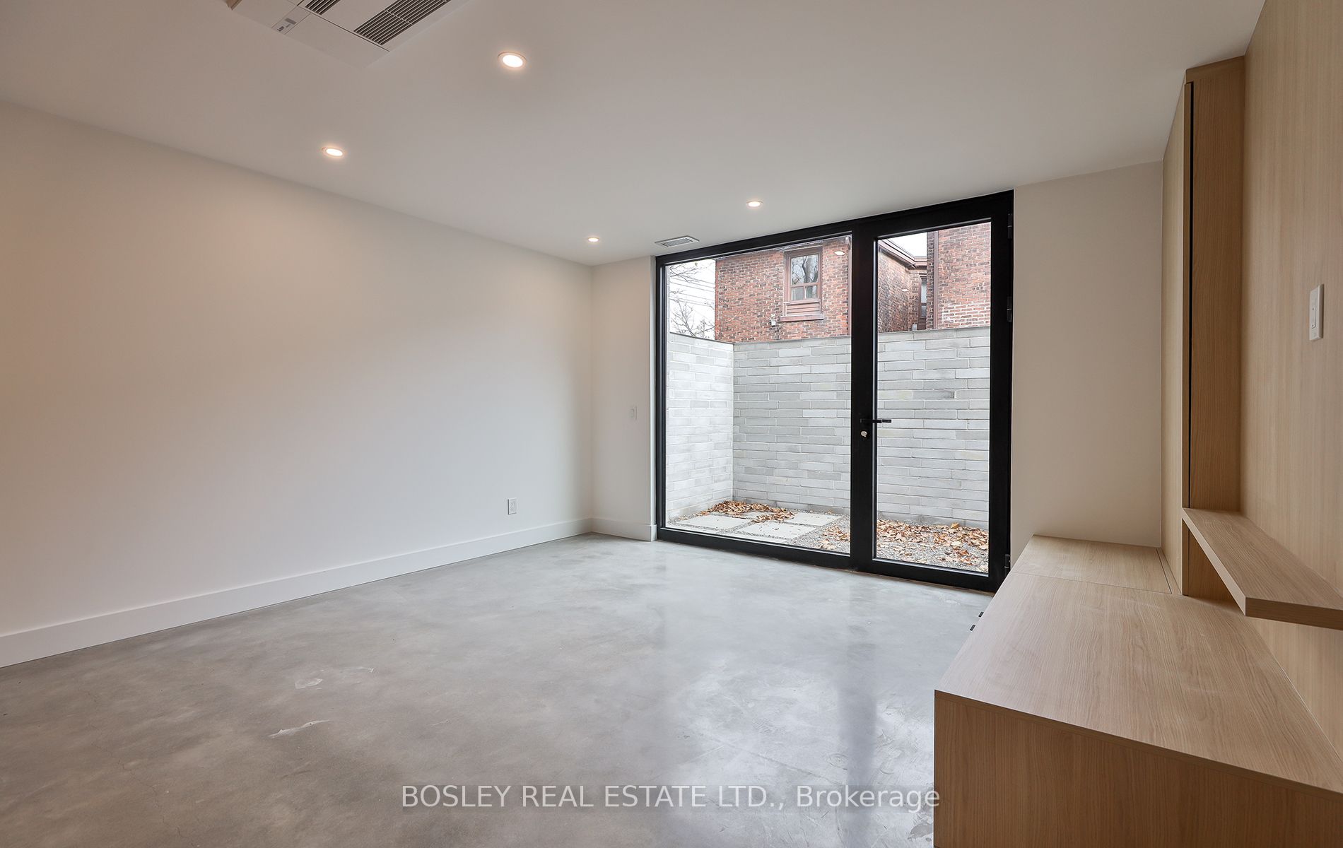 1404 Dufferin St, #Laneway