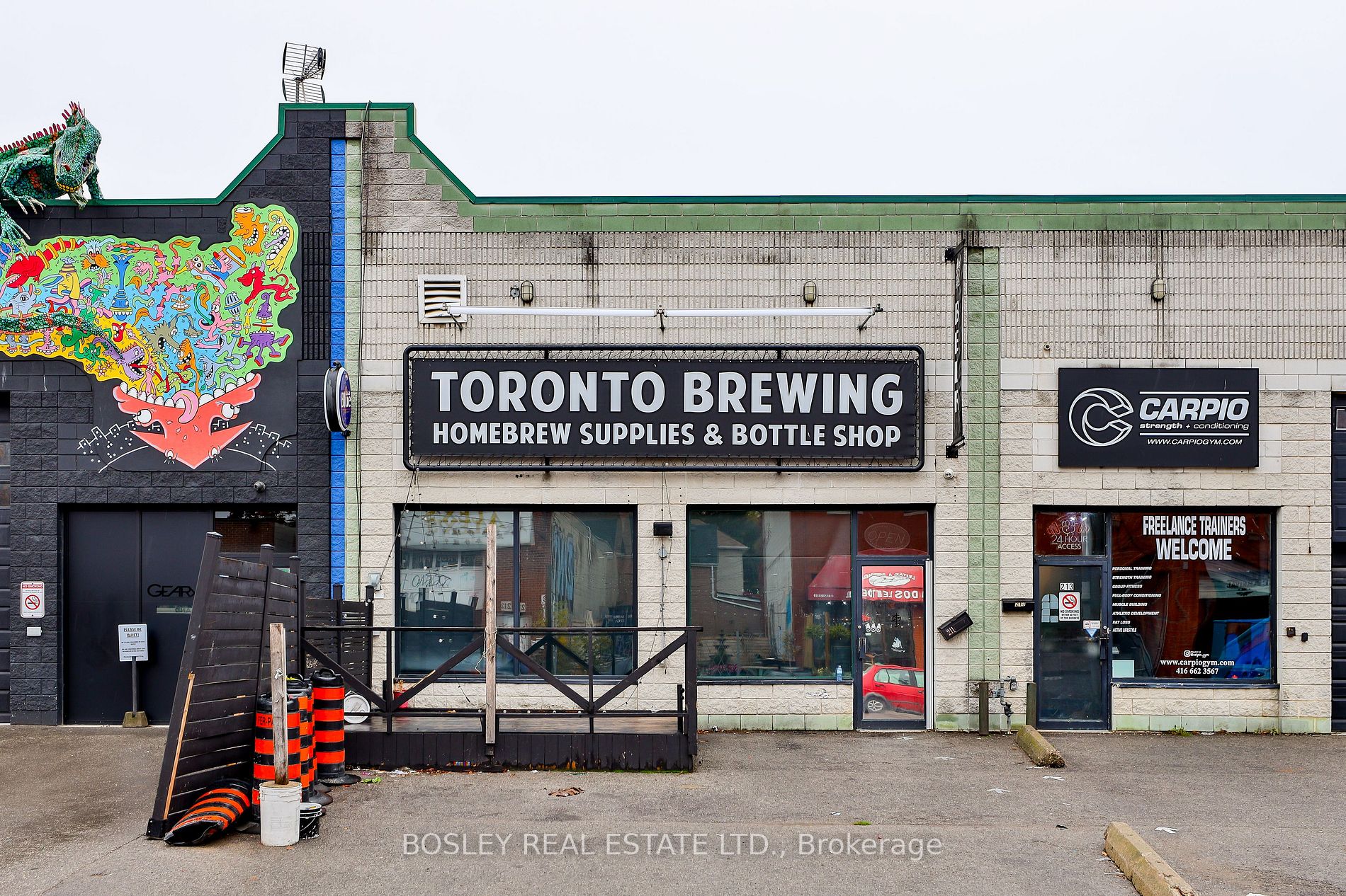 1404 Dufferin St, #Laneway
