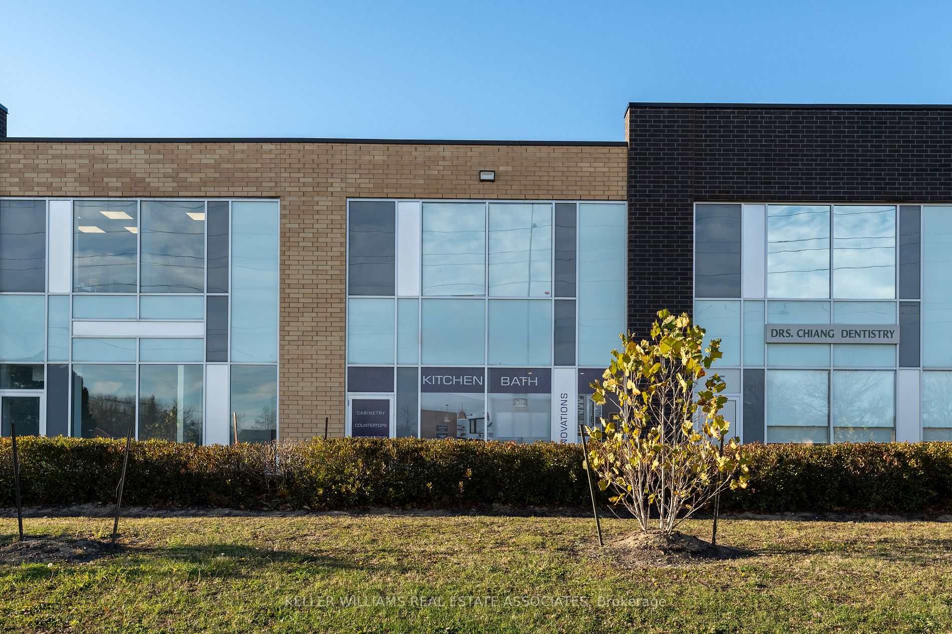1235 Queensway E, #14
