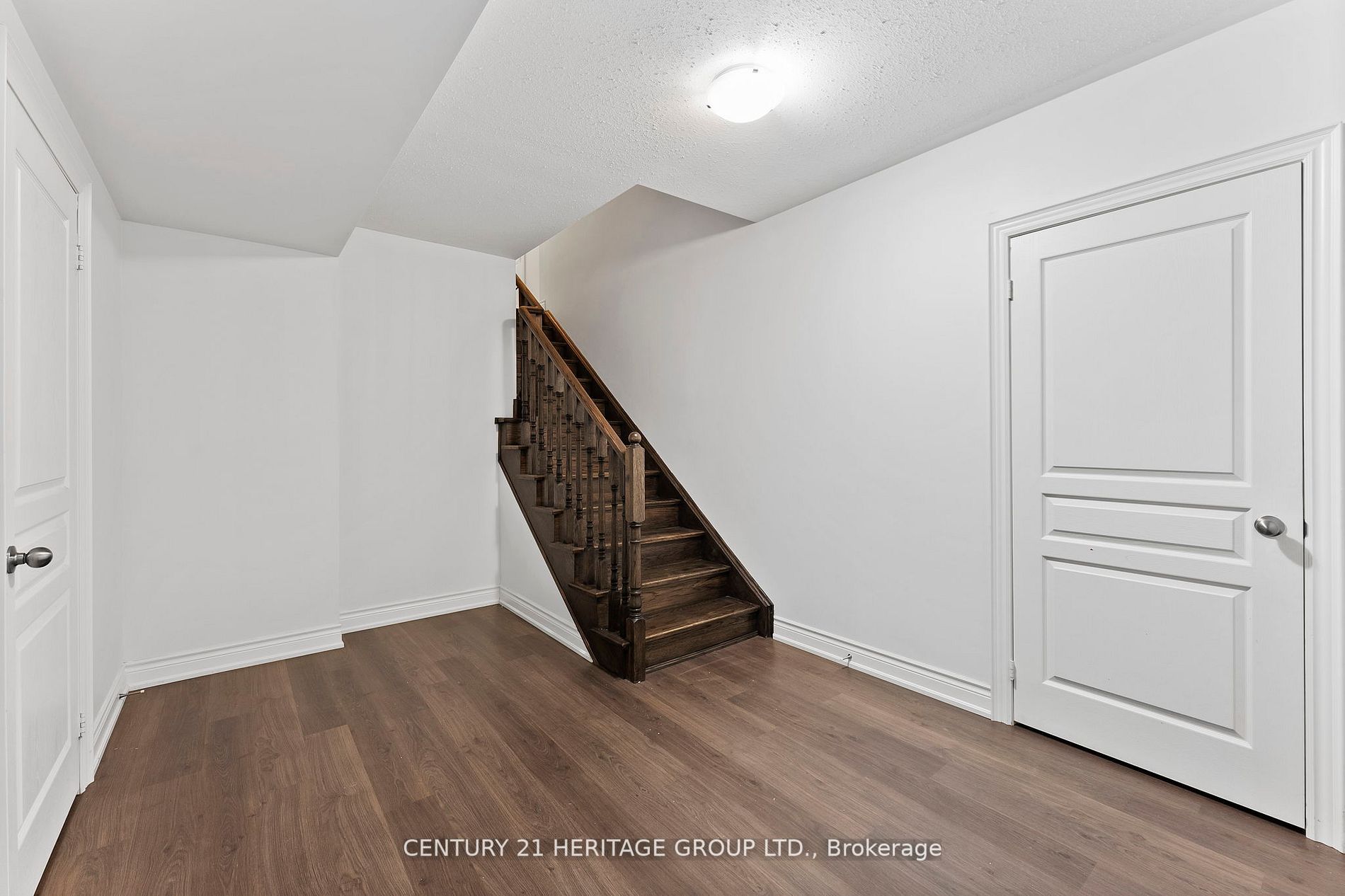 3107 Streamwood Pass Park