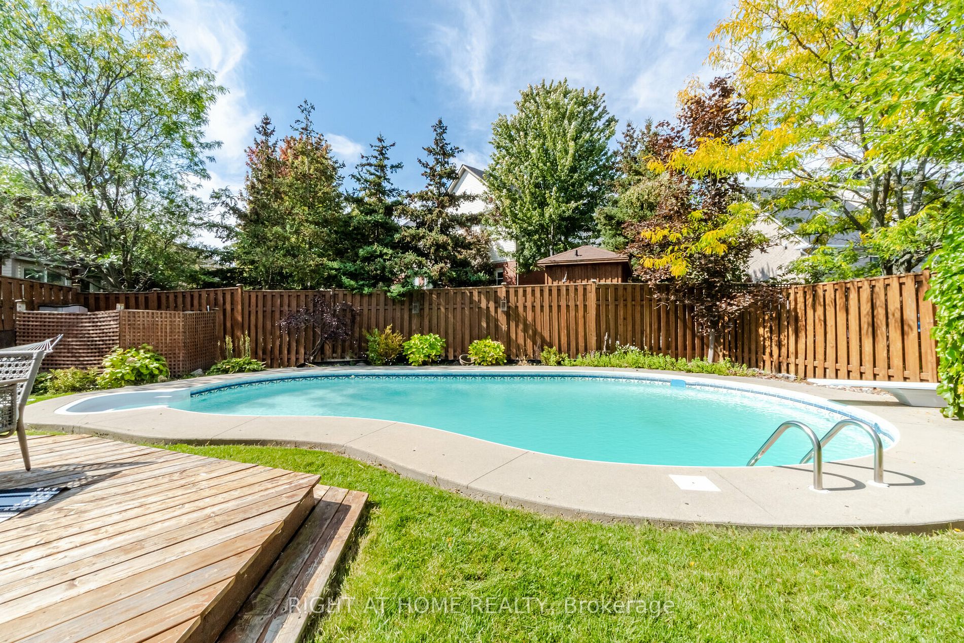 1642 Ramshaw Cres