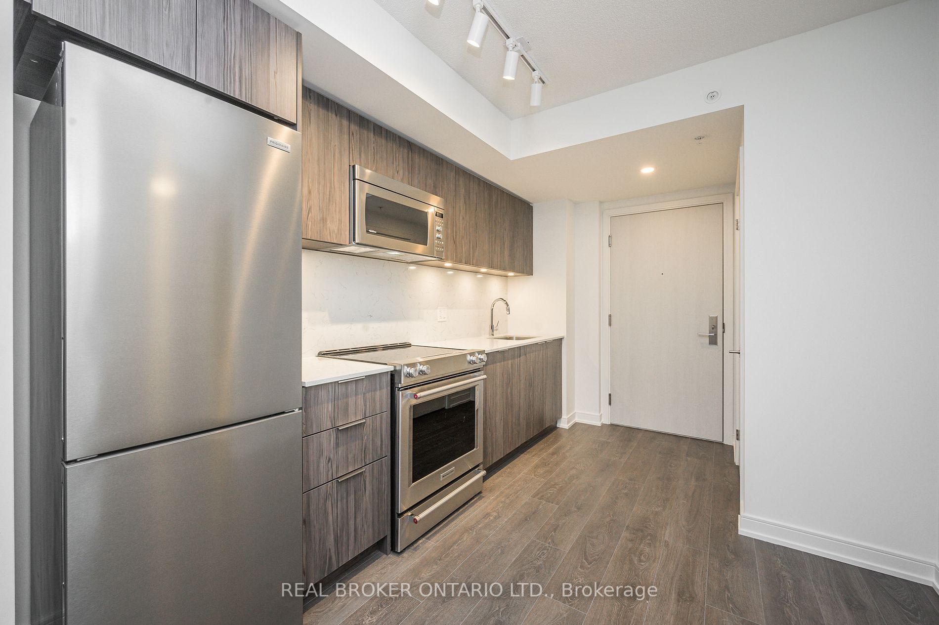 30 Samuel Wood Way, #1709