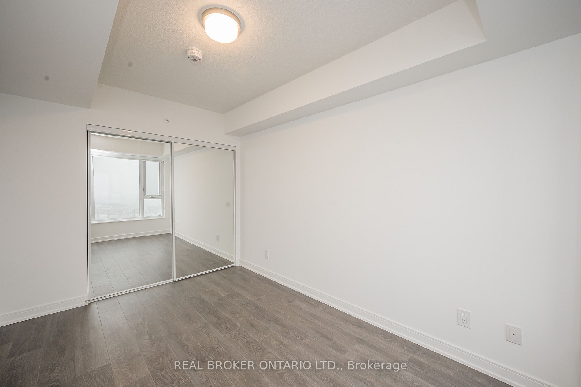 30 Samuel Wood Way, #1709