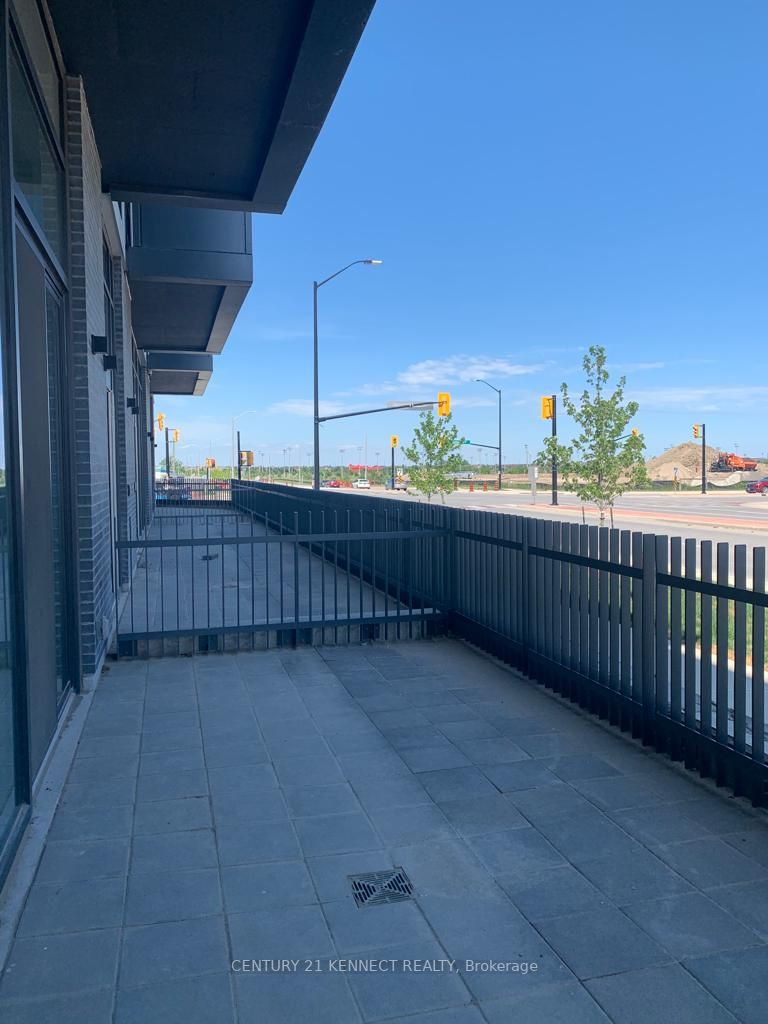 180 Veterans Dr, #101