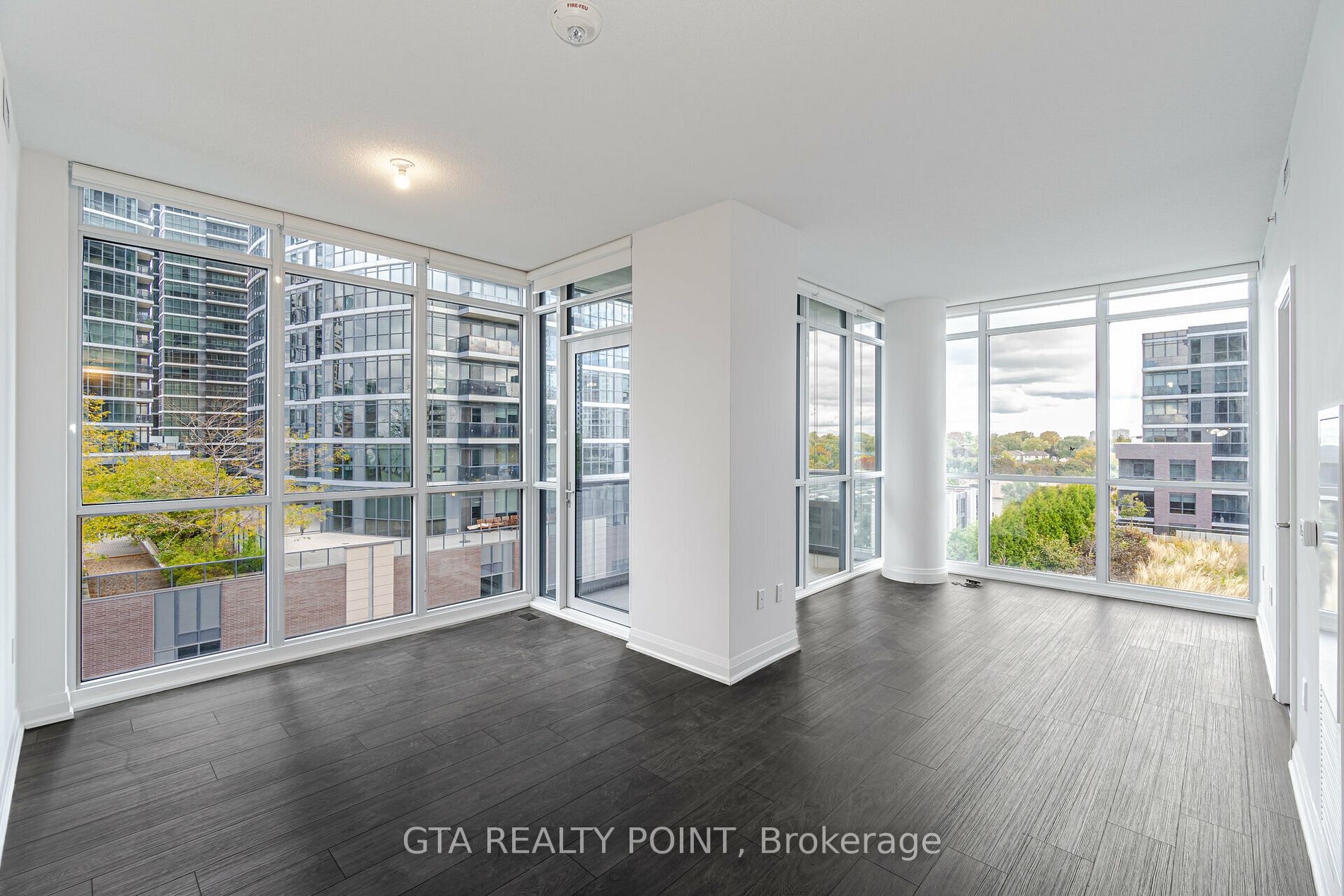 30 Gibbs Rd, #605