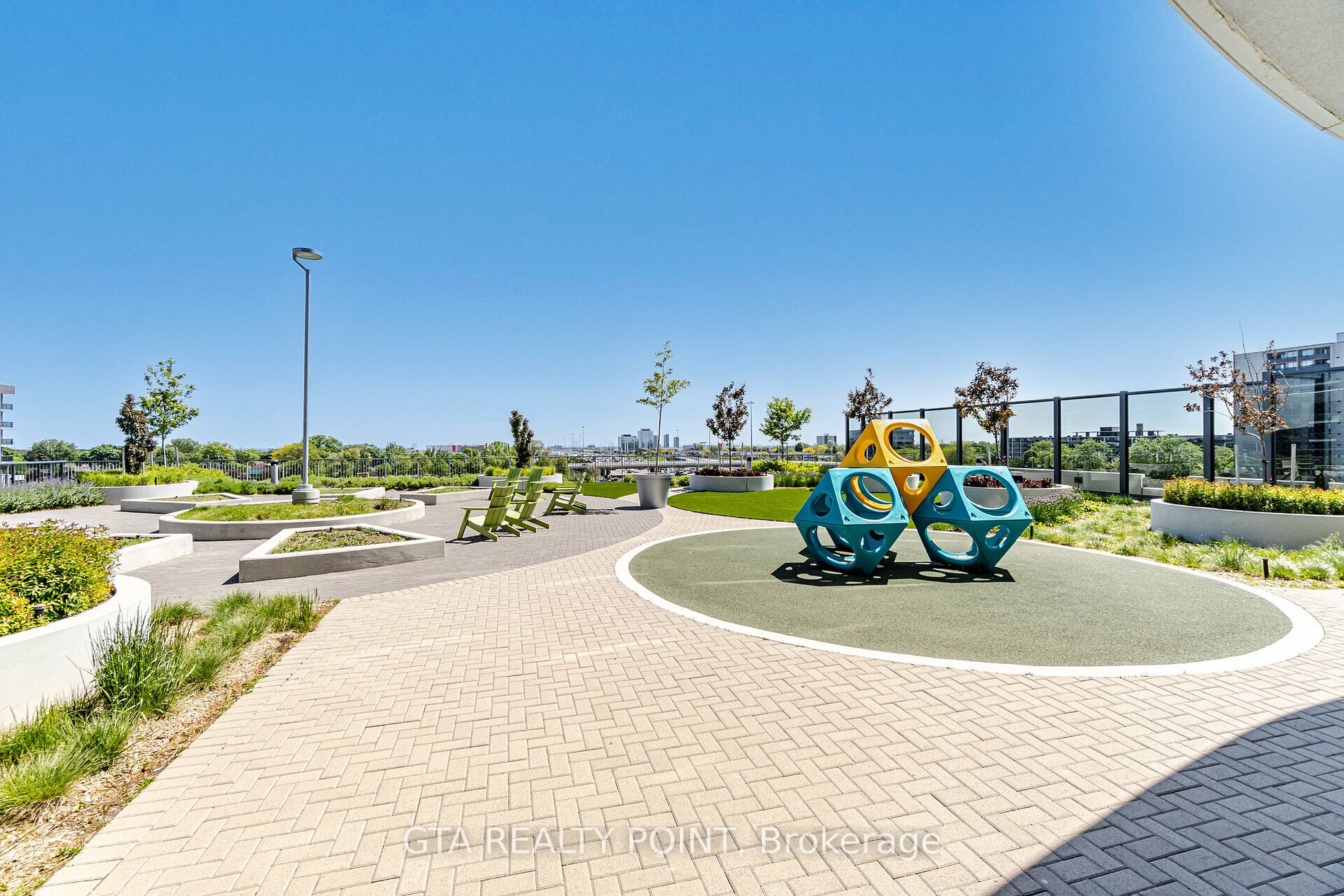 30 Gibbs Rd, #605