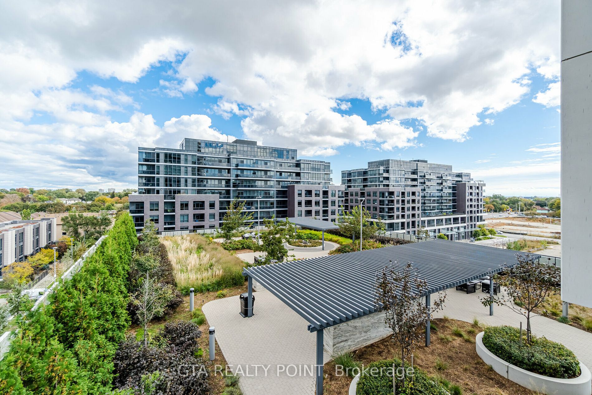 30 Gibbs Rd, #605