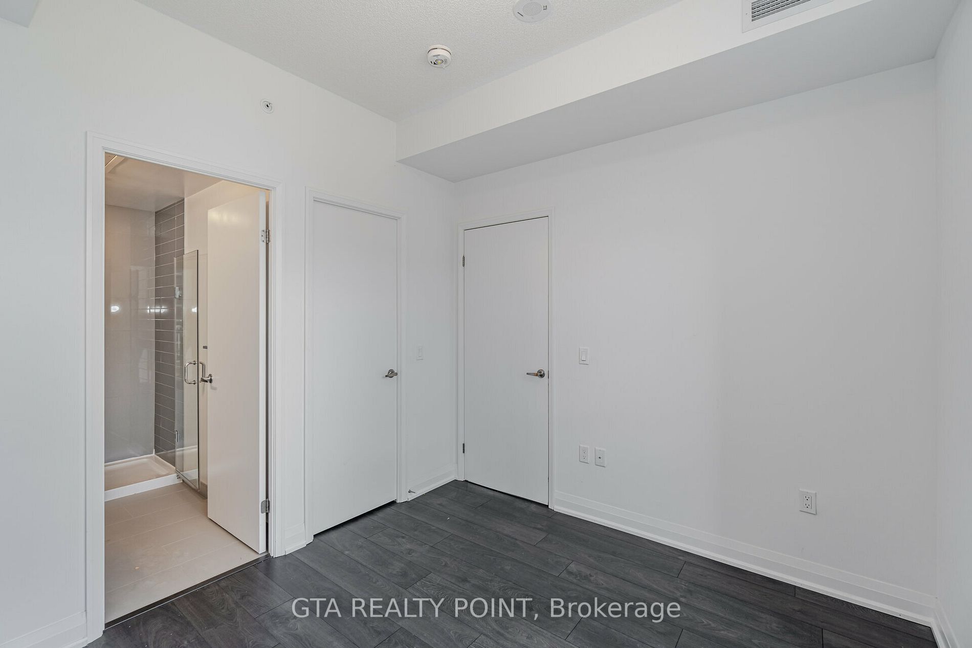 30 Gibbs Rd, #605