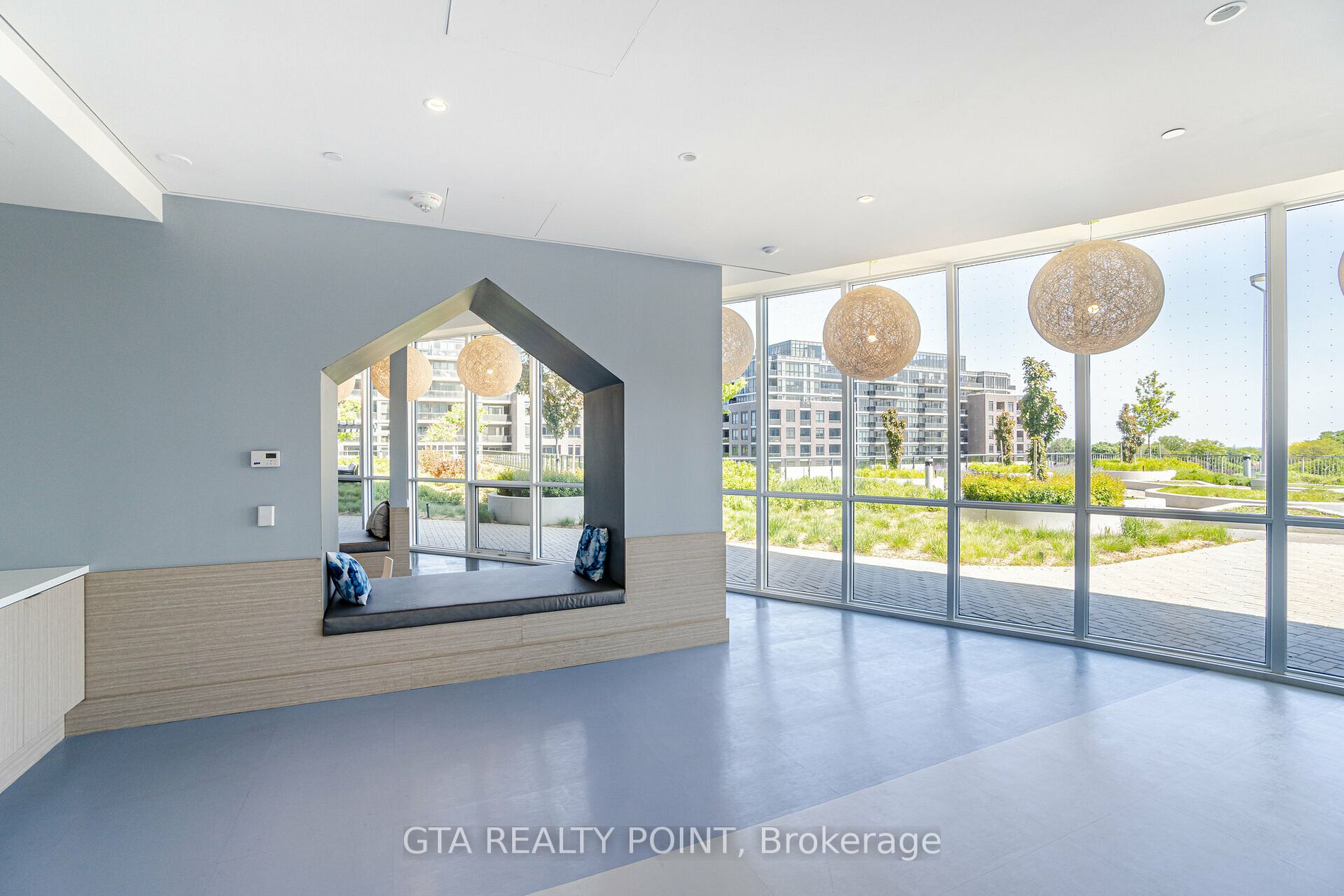 30 Gibbs Rd, #605