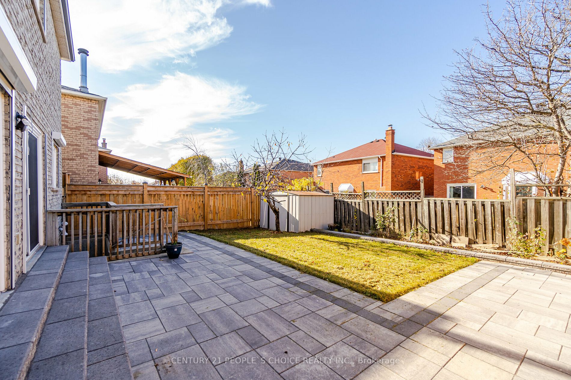 5919 Ladyburn Crescent