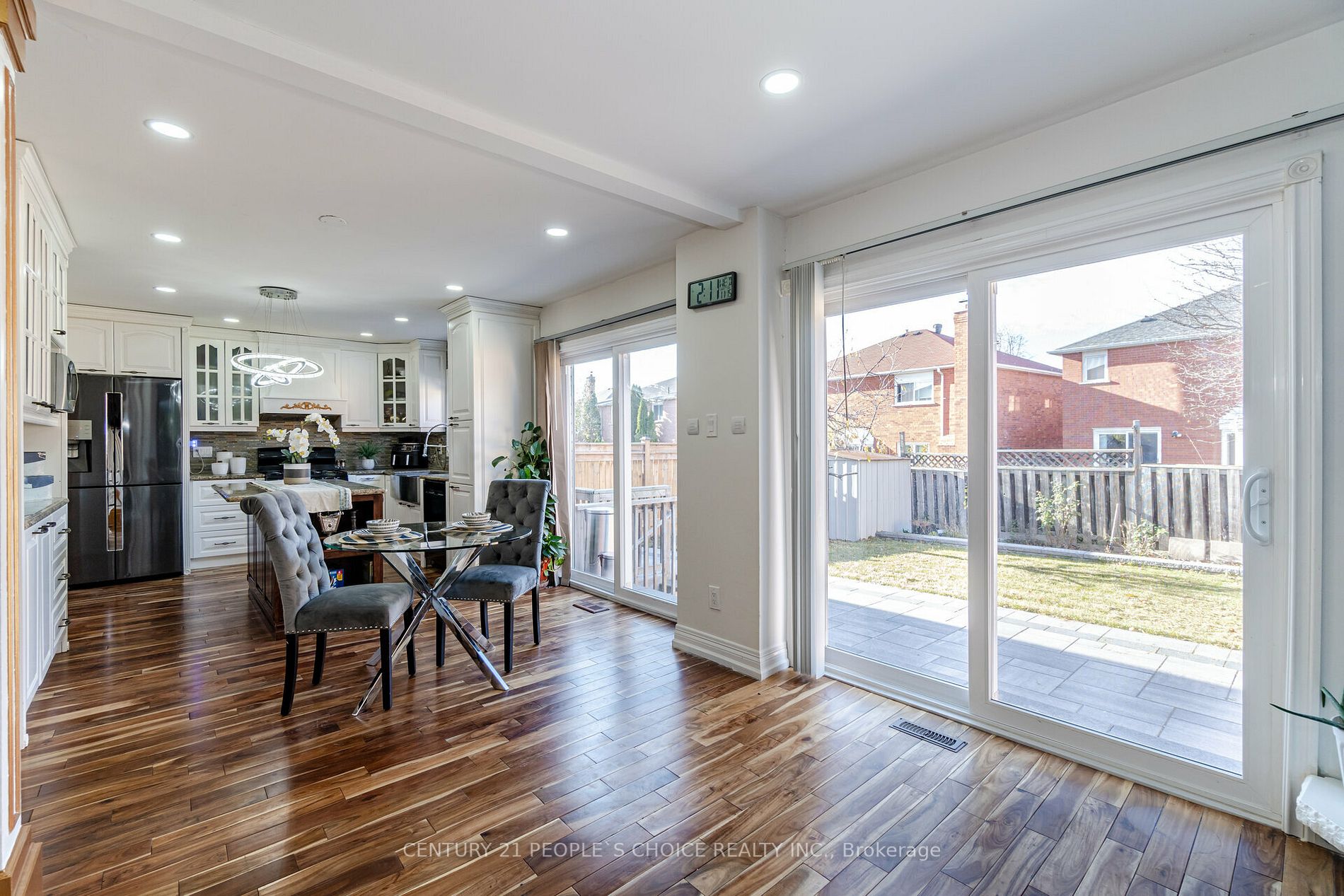 5919 Ladyburn Crescent