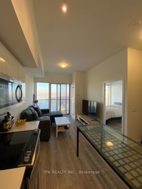 30 Shore Breeze Dr, #4218