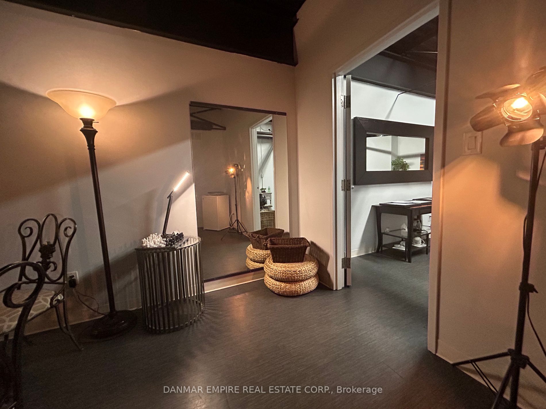 1131 Invicta Dr, #8
