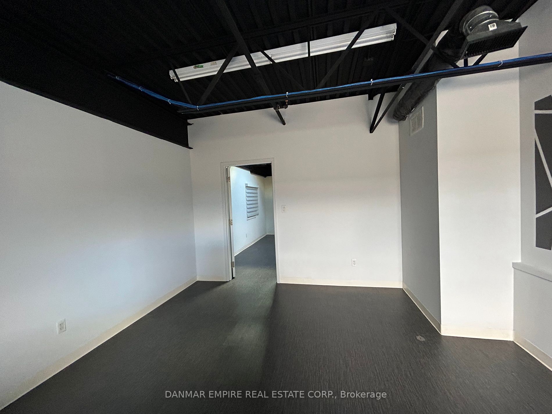 1131 Invicta Dr, #8