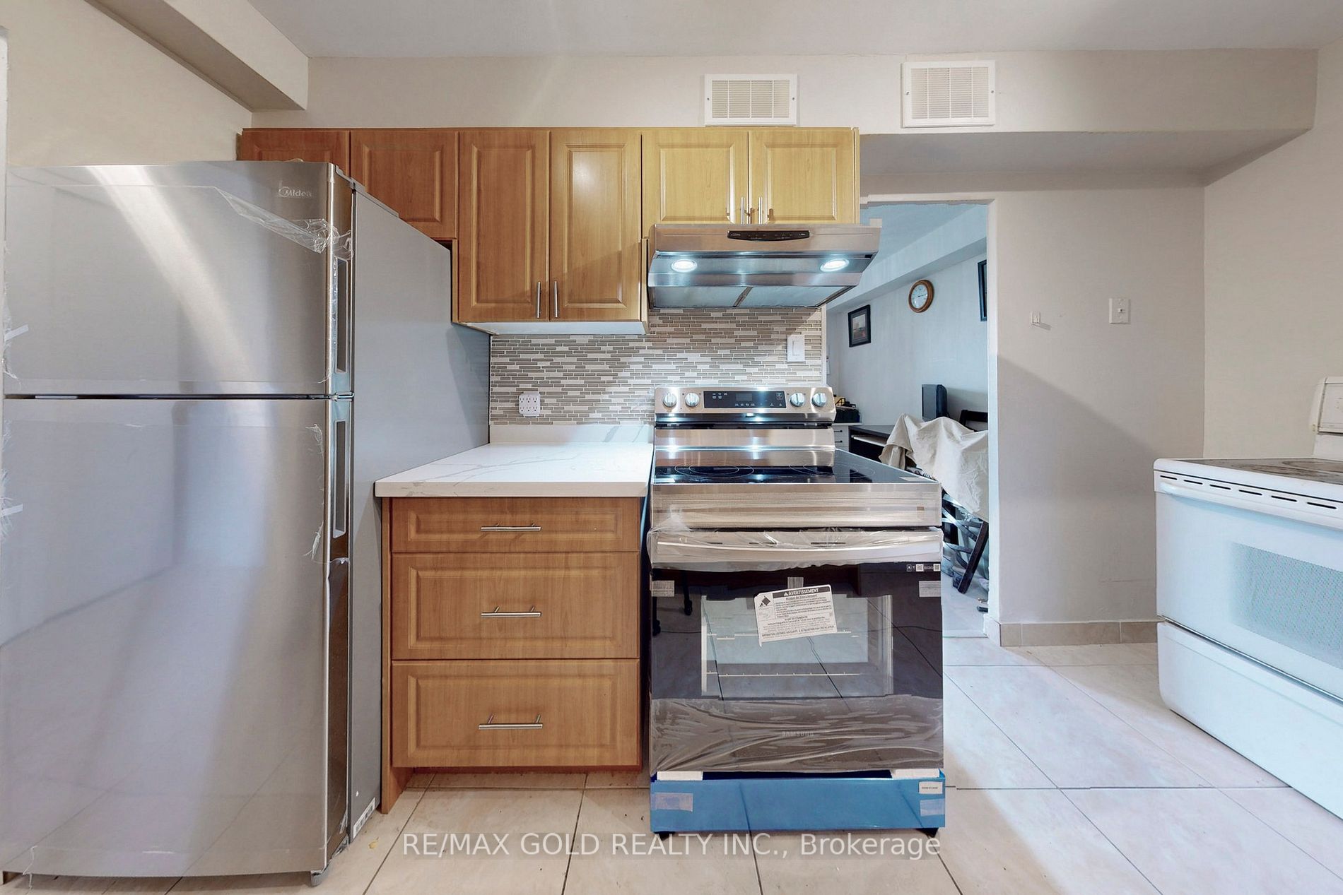2835 Islington Ave, #515