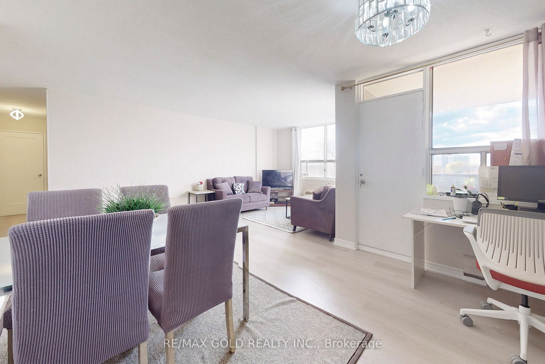 2835 Islington Ave, #515