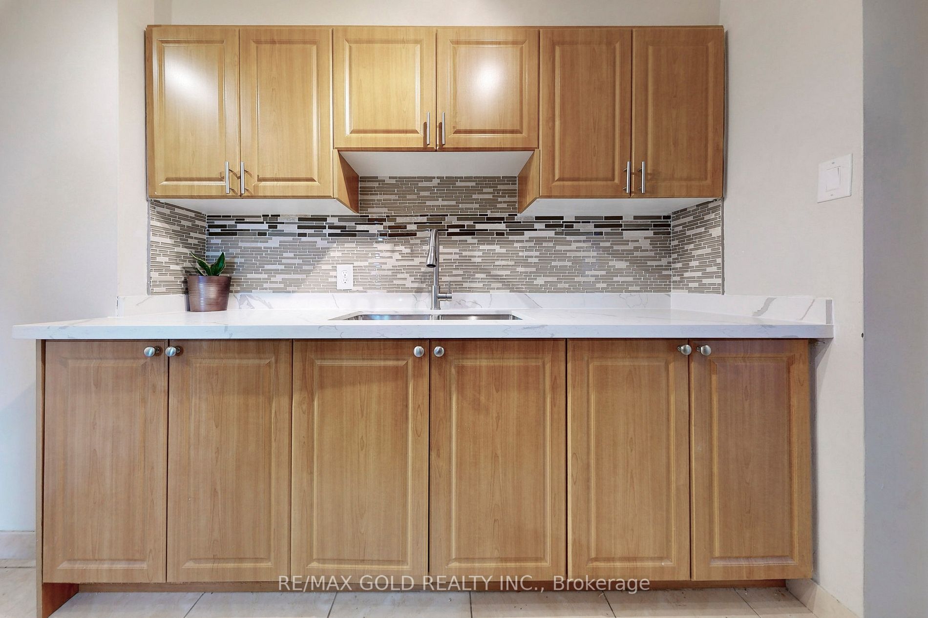 2835 Islington Ave, #515