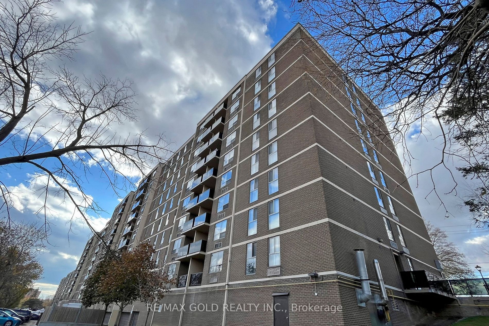 2835 Islington Ave, #515