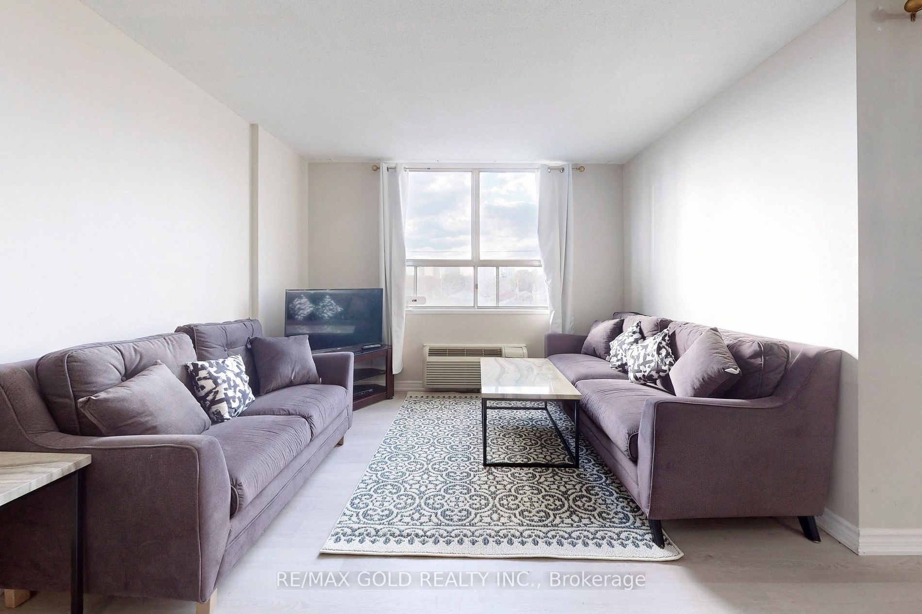 2835 Islington Ave, #515