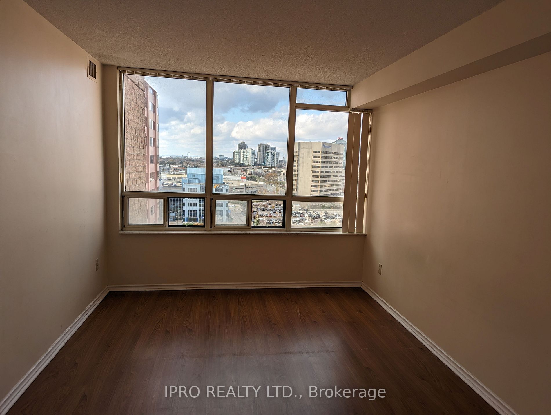 265 Enfield Pl, #1504