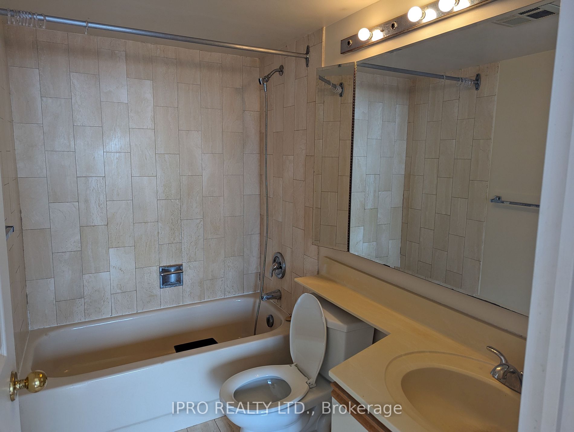 265 Enfield Pl, #1504