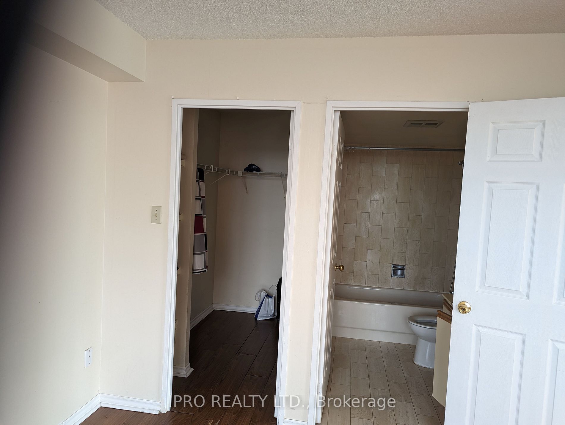 265 Enfield Pl, #1504