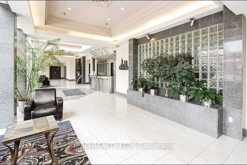 265 Enfield Pl, #1504