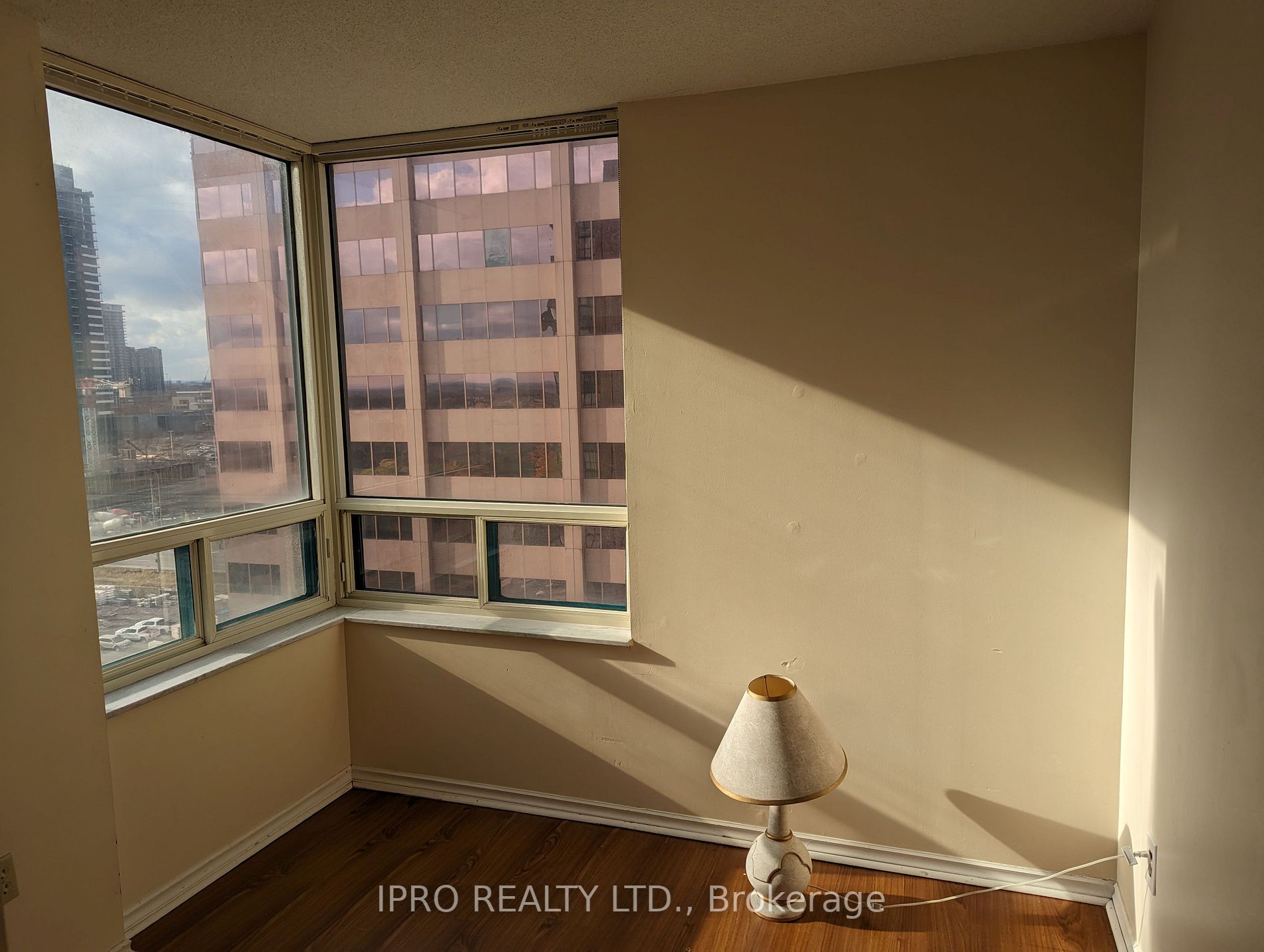 265 Enfield Pl, #1504