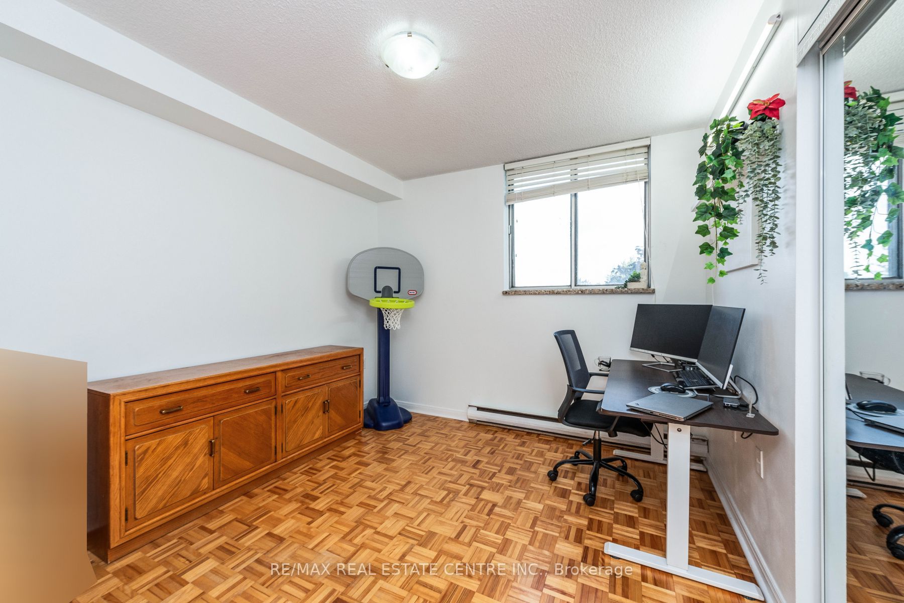 49 Silverstone Dr, #308