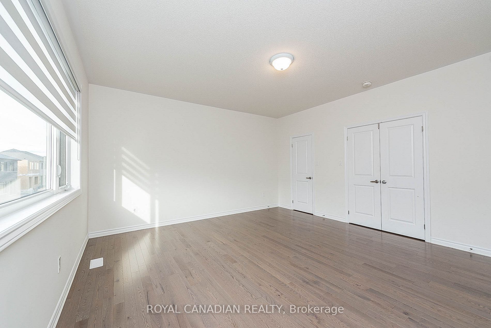 32 Spinland St