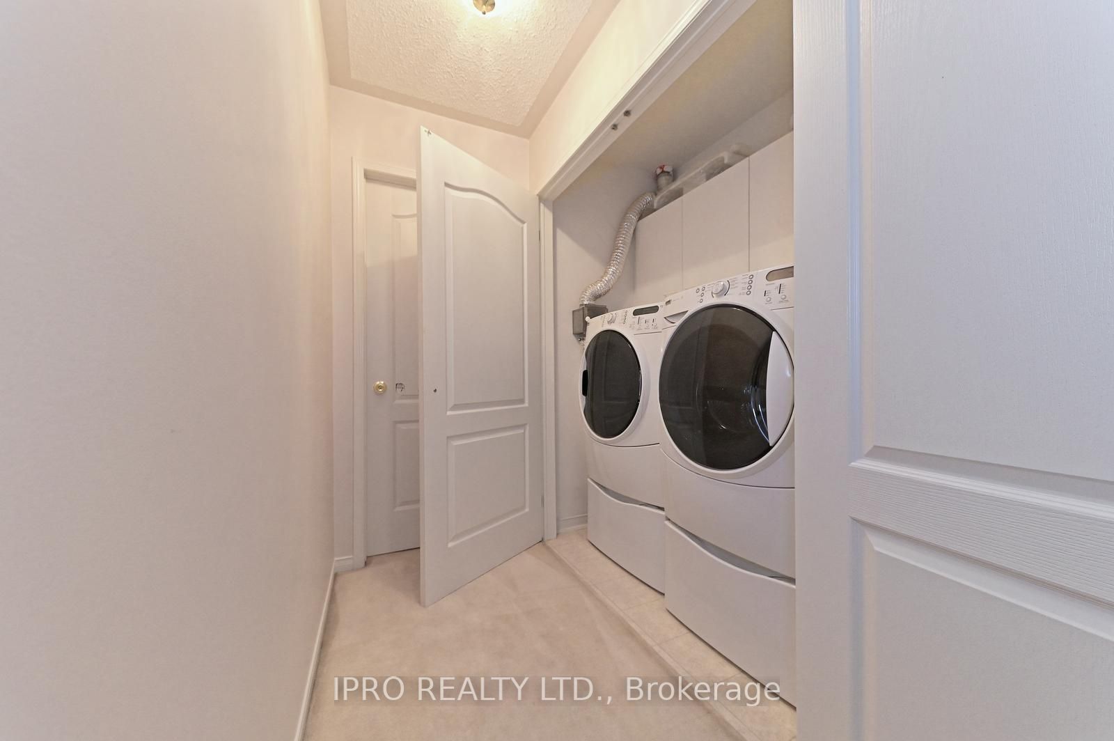 8305 Mclaughlin Rd S, #31