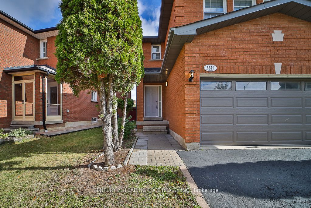 5519 Cosmic Cres