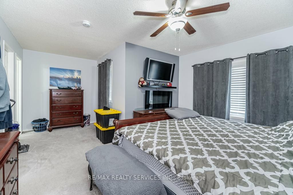 200 Cresthaven Rd, #109