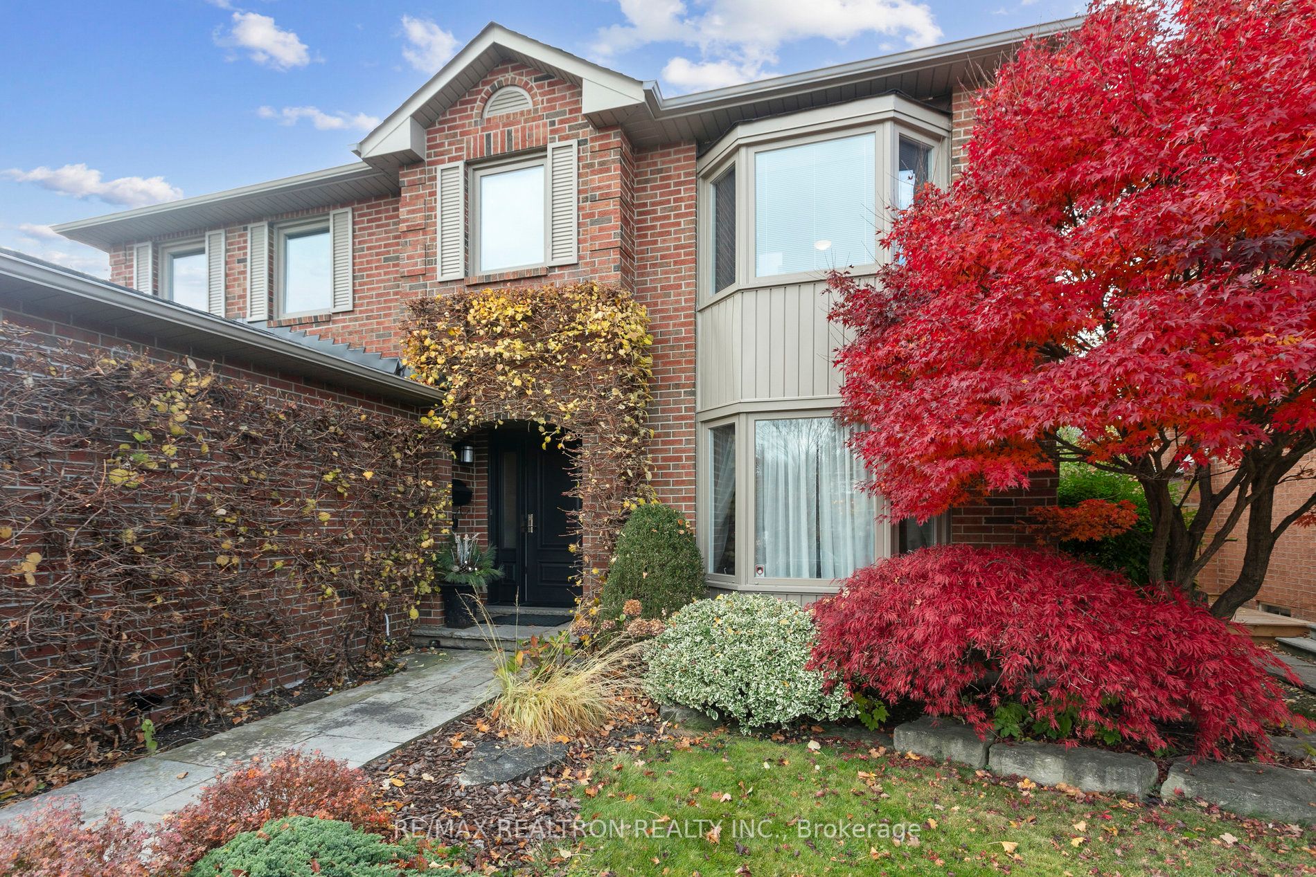 4286 Hartfield Grve