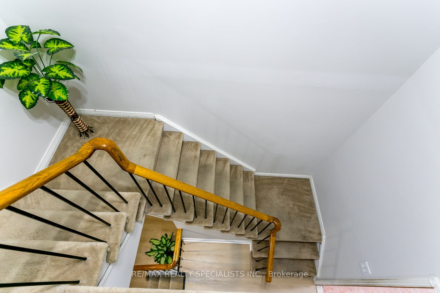 7077 ESTORIL Road, #29