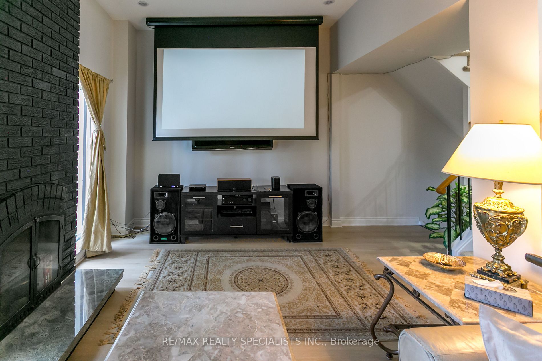 7077 ESTORIL Road, #29