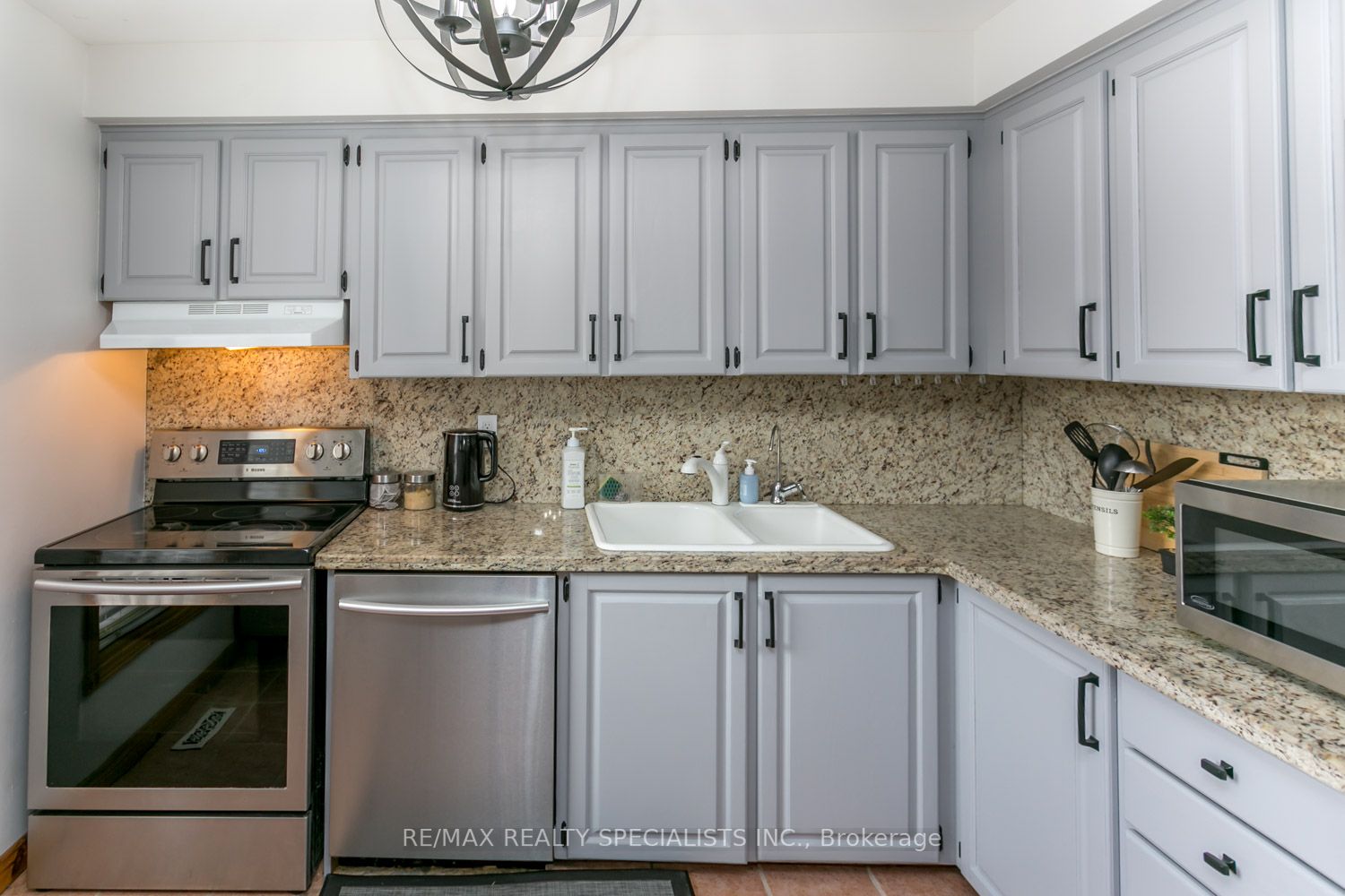 7077 ESTORIL Road, #29