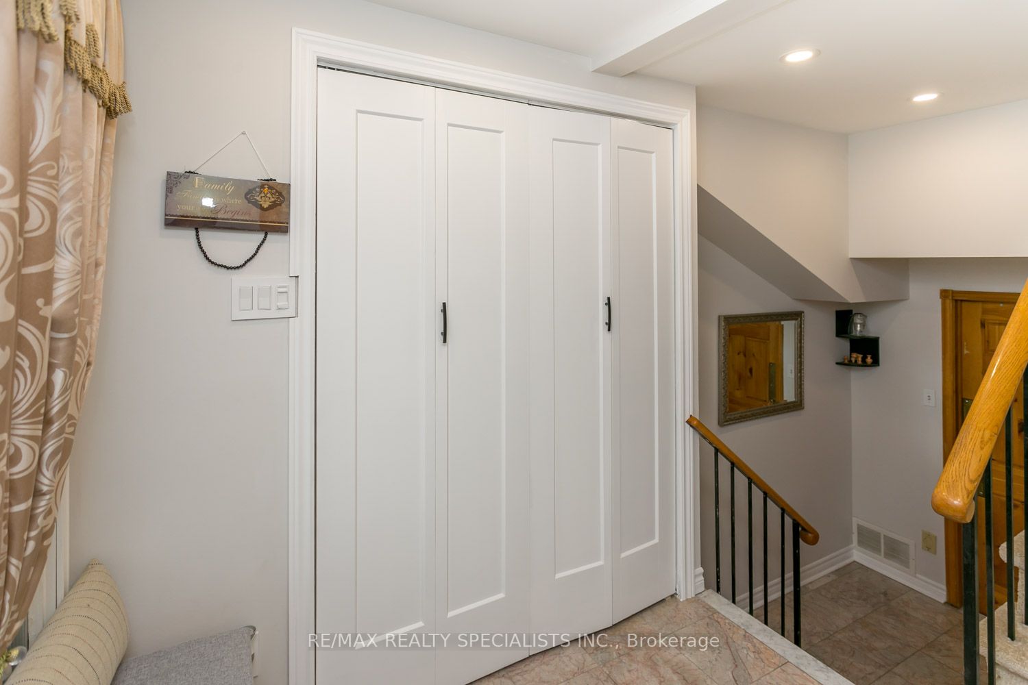 7077 ESTORIL Road, #29