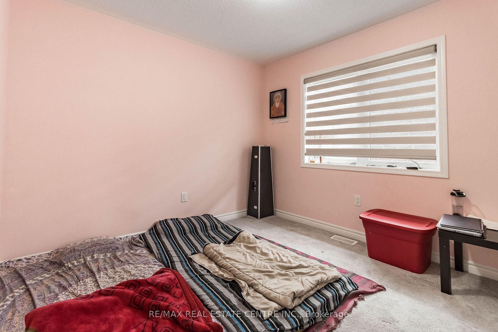 72 Circus Cres, #Upper