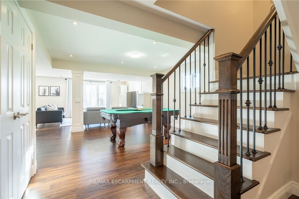 3432 Mikalda Rd