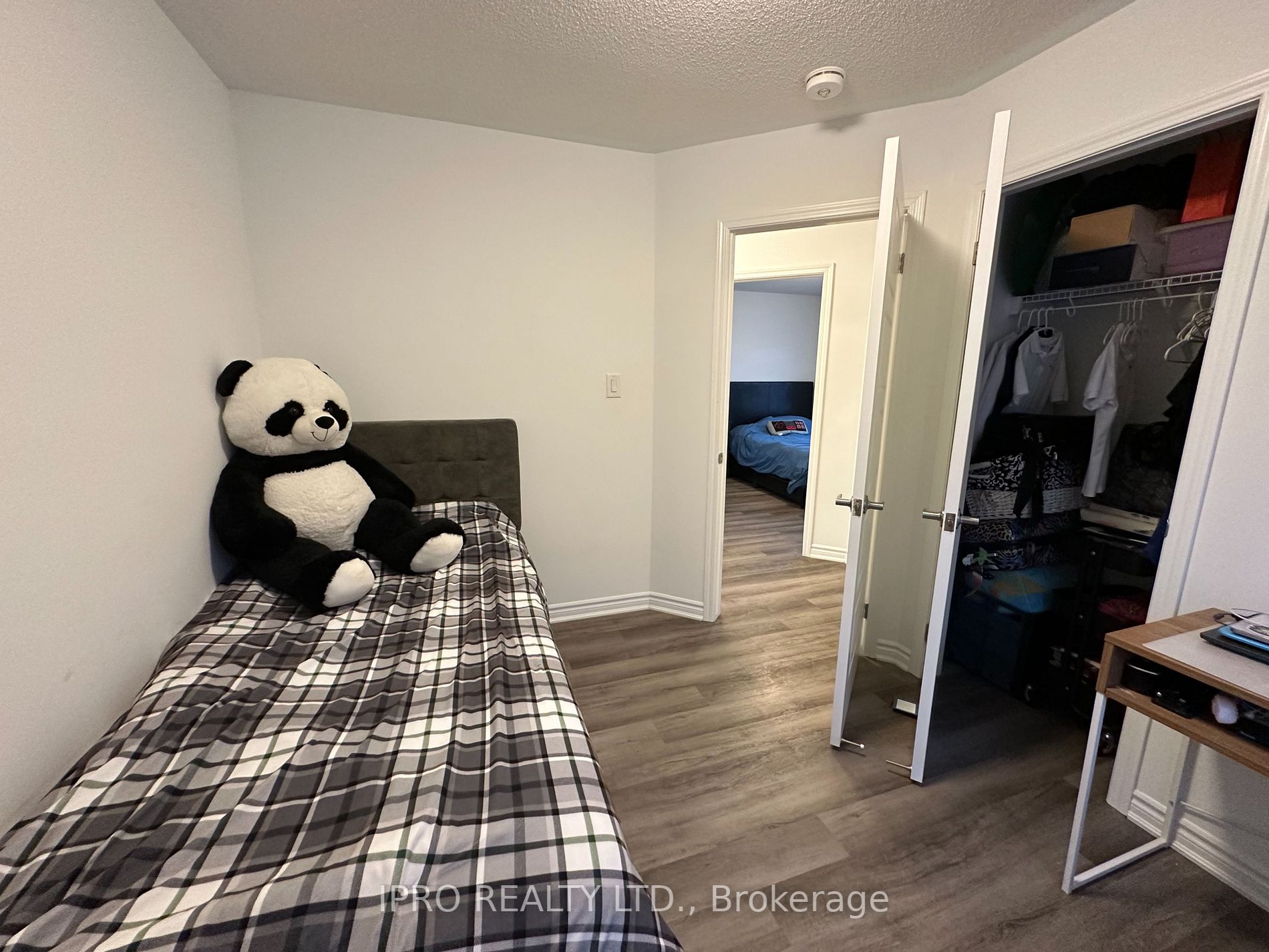 547 Bellflower Crt