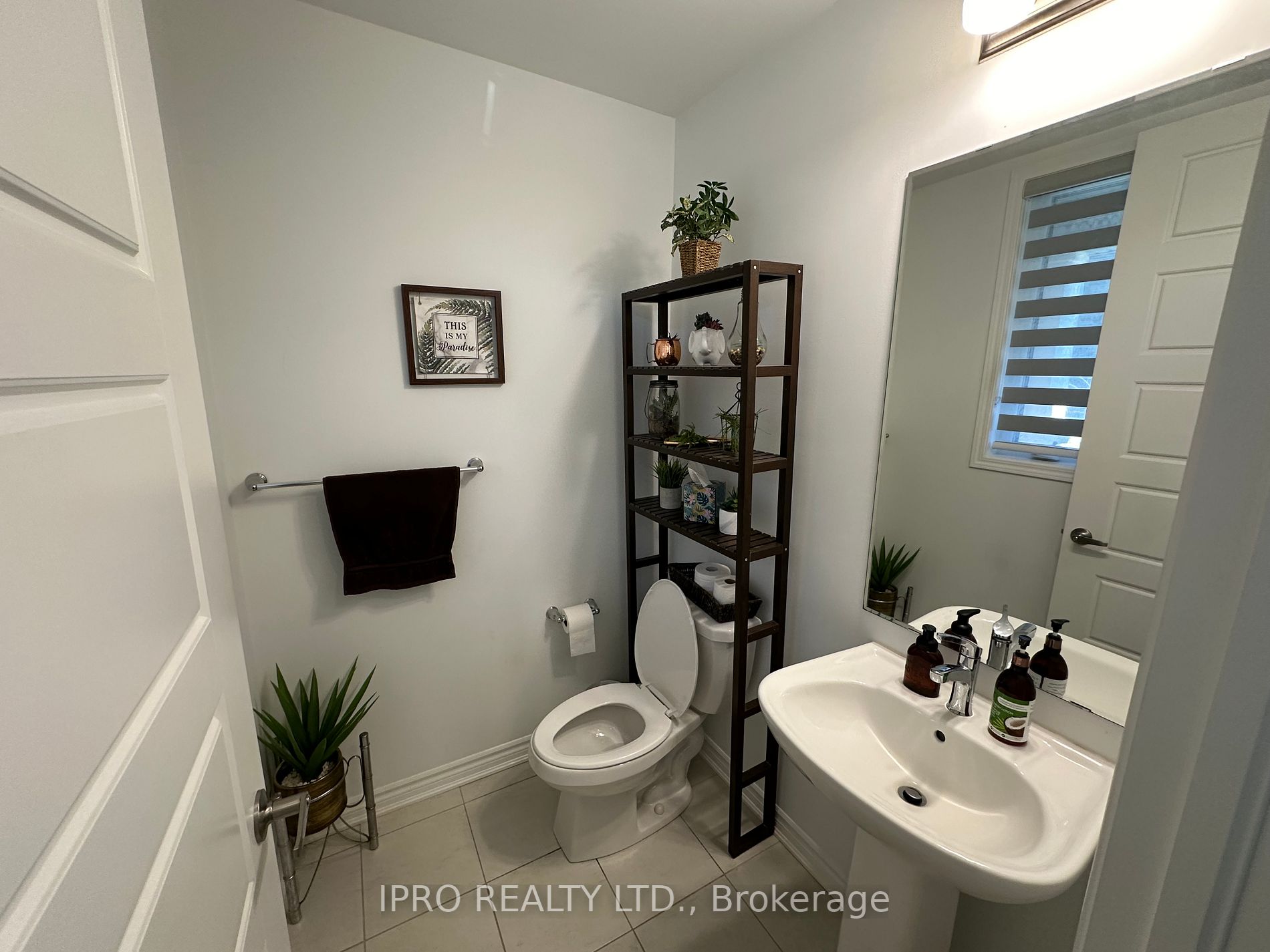 547 Bellflower Crt